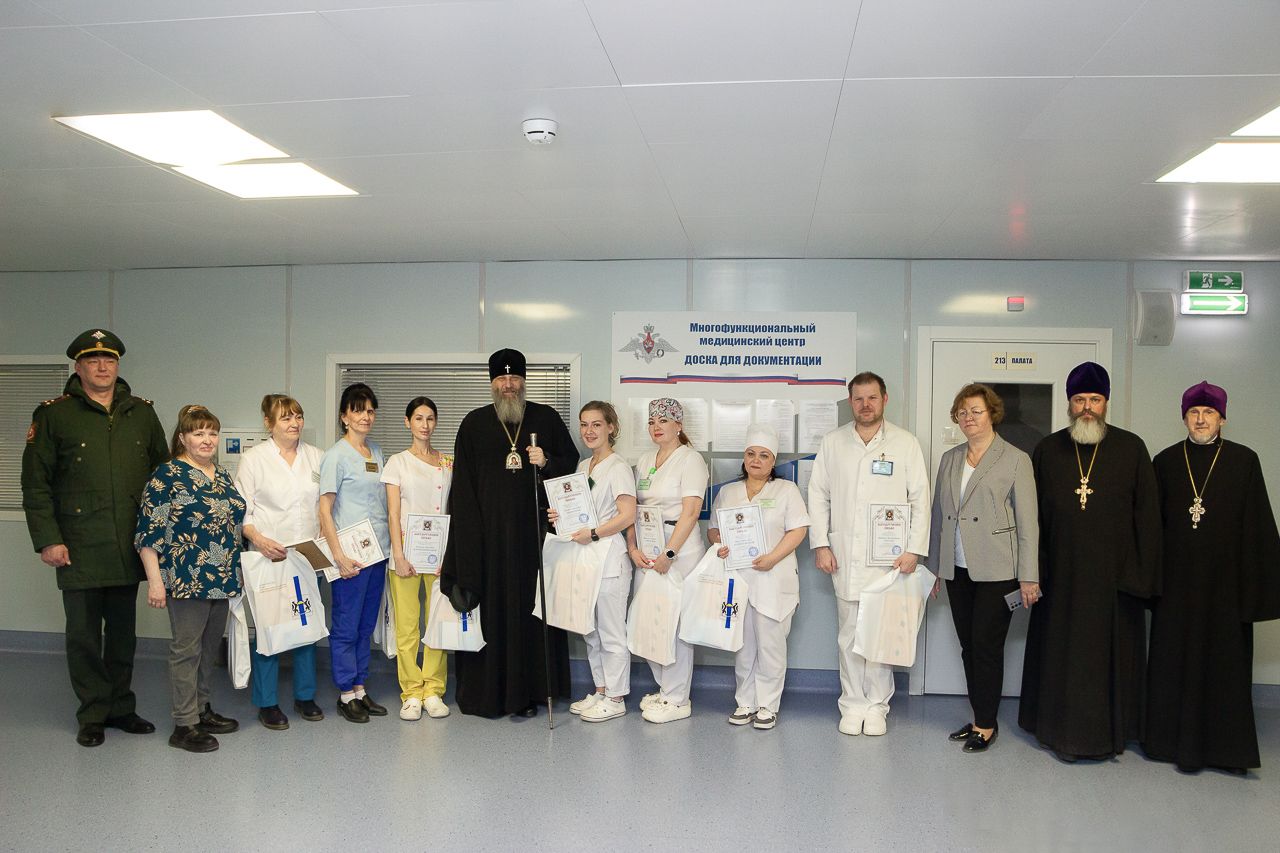 От Новосибирской епархии в Военный госпиталь №425 передано медицинское оборудование